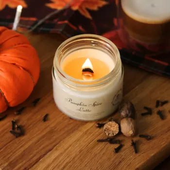 Aurora Candle Pumpkin Spice Latte - Vintage illatgyertya 1 db 2.Kép